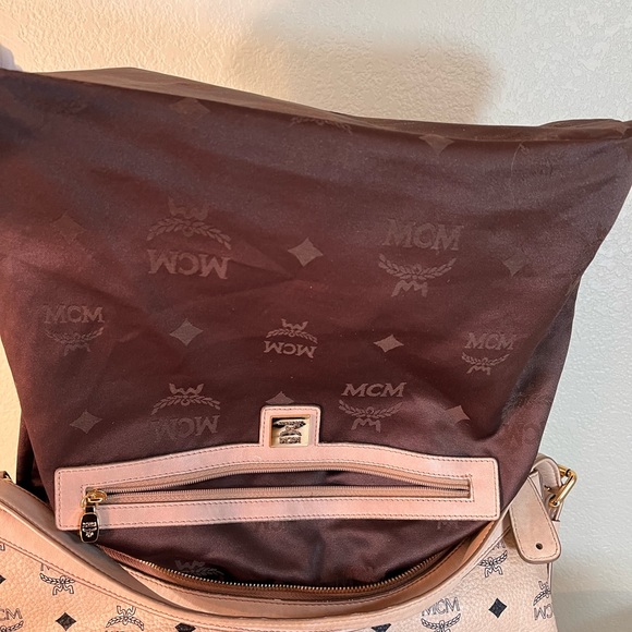 MCM TAN HOBO BAG - Picture 8 of 8